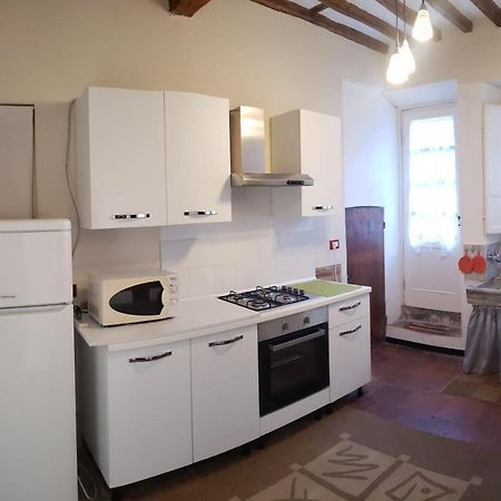 Appartamento La Torretta Porcari Kültér fotó