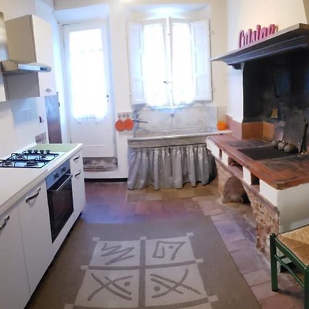 Appartamento La Torretta Porcari Kültér fotó