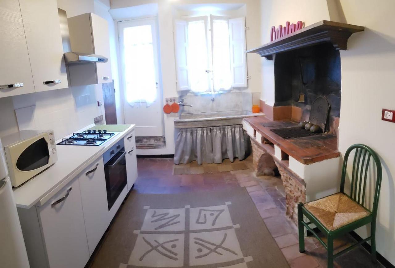 Appartamento La Torretta Porcari Kültér fotó