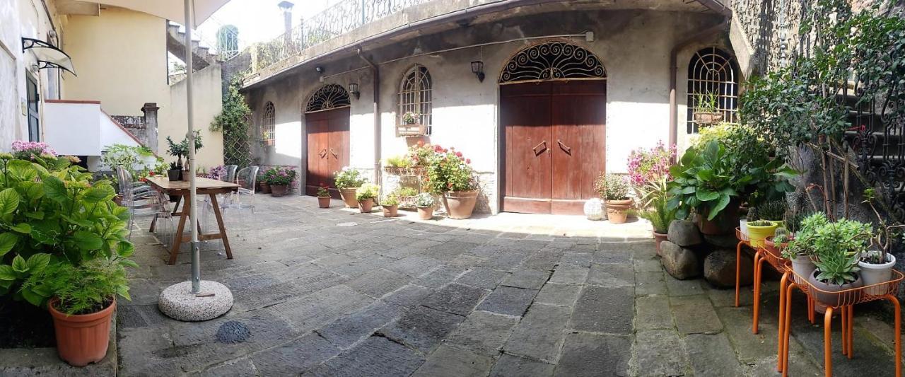 Appartamento La Torretta Porcari Kültér fotó